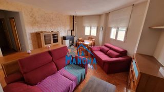 Maison jumelée à Casas de Juan Núñez. 105.000 inmobiliaria la mancha vende adosado en casas de juan nu