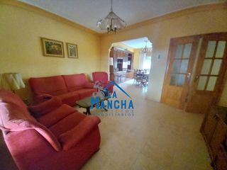 Maison à Barrax. 95.000 inmobiliaria la mancha vende preciosa casa de 3 habitacio