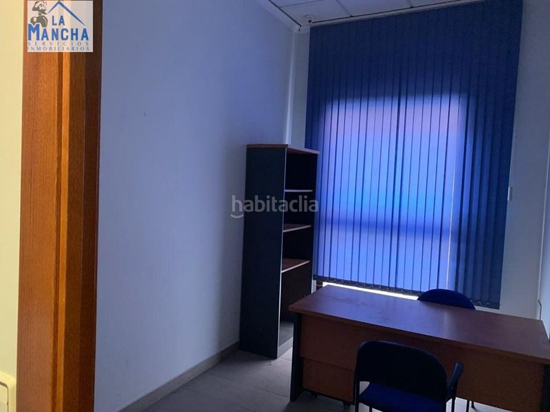 Foto 583142a2-7f64-4e11-8596-b79db081cb6a. Local comercial a Industria Albacete