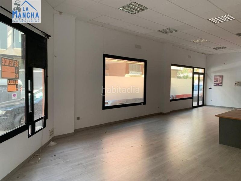 Foto 66acee9a-765f-4074-bbfa-c8ec4ebb369e. Local comercial a Industria Albacete