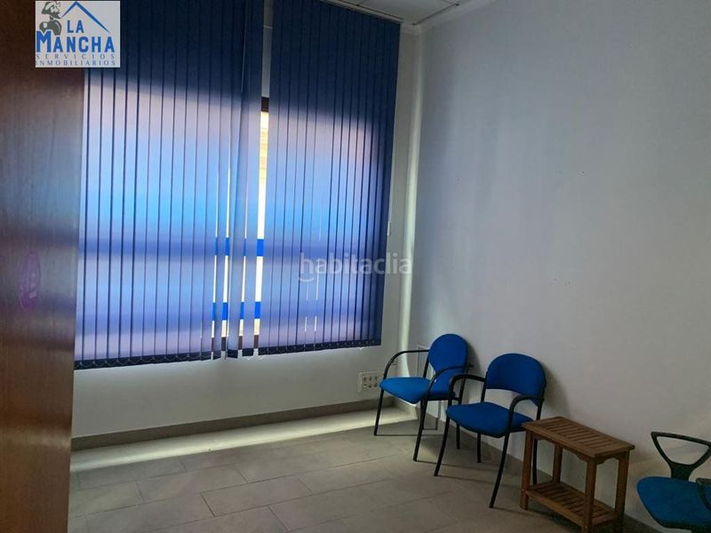 Foto 9a39f2f3-b5ca-4584-90a4-0933b8de3403. Local comercial a Industria Albacete