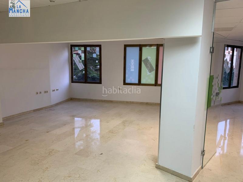 Foto 6a121ac7-b3bb-4798-a60f-87de517130c9. Alquiler local comercial inmobiliaria la mancha alquila local comercial zona Centroaltozano en Albacete
