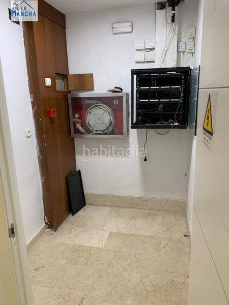 Foto 716c7bfe-8290-4057-9cbe-fec0bd5e3976. Alquiler local comercial inmobiliaria la mancha alquila local comercial zona Centroaltozano en Albacete