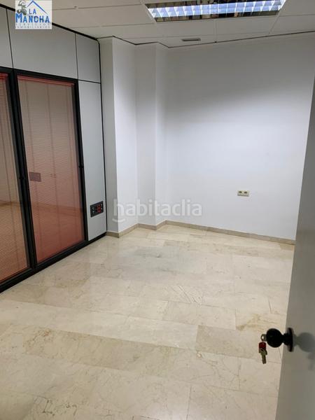 Foto 3dafd2c6-c4f2-4f0a-b9d6-a7dabc926c4c. Lloguer local comercial amb calefacció a Centro Albacete