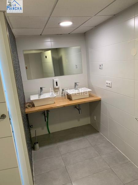 Foto 3e7cfe07-a06a-4cda-bc62-ef8ca9f2e956. Rent business premise with heating in Centro Albacete