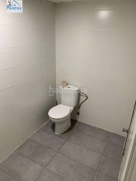 Foto af43e5ae-e4b4-42f6-966c-77376d4362c2. Rent business premise with heating in Centro Albacete