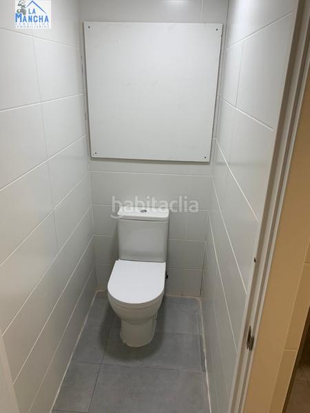 Foto ba158fdd-bf96-4281-a74d-dcf289c3a63d. Rent business premise with heating in Centro Albacete