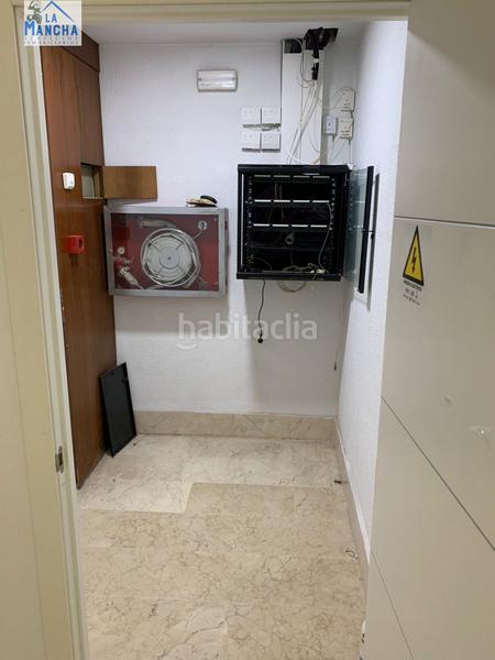 Foto cd8cf08f-7b48-4b62-904e-5fc4c4731eb7. Rent business premise with heating in Centro Albacete
