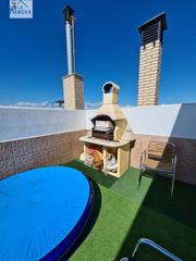 Casa a schiera  Calle juan gomez. Inmobiliaria la mancha vende adosado en el salobral