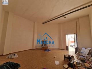 Local Comercial a Calle colon 23. Inmobiliaria la mancha vende local comercial en tobarra.