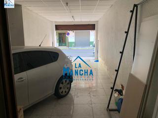 Geschäftsraum  Calle bailen. Inmobiliaria la mancha vende local zona feriasan pablo