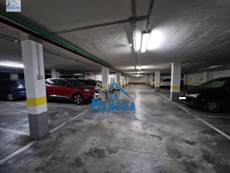 Foto 2dbe1e96-0caf-4495-be58-f2aedc272a96. Autoparkplatz in Imaginalia - Llanos del Águila Albacete