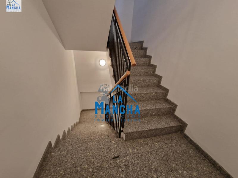 Foto 6cc687b0-4d1d-4217-a253-18918ae9eeb1. Autoparkplatz in Imaginalia - Llanos del Águila Albacete