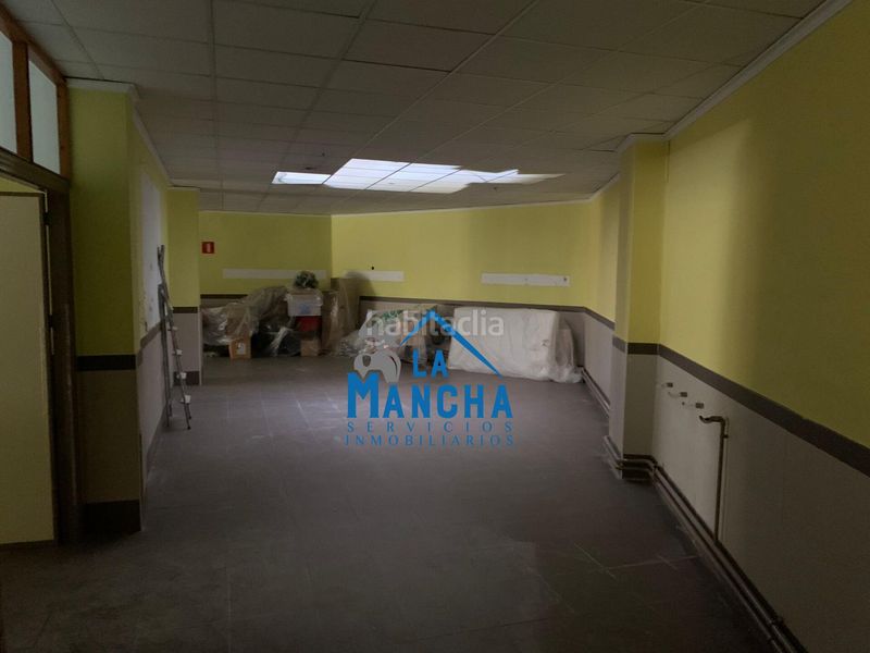 Foto 0dfff284-4ca4-415e-9296-92590a4625de. Local comercial a Fátima Albacete