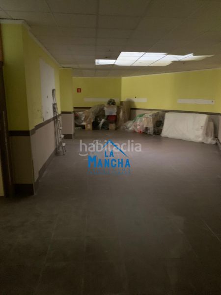 Foto a560e3fd-3647-4d8e-9088-54318adff393. Local comercial a Fátima Albacete