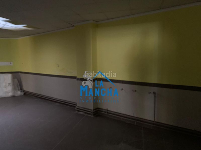 Foto d3b584ce-39f9-4102-86db-2ef6dca89b9b. Local comercial a Fátima Albacete
