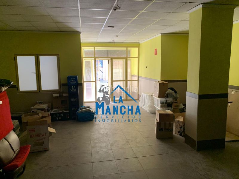 Foto d475a7e0-3880-4210-86ef-ac9fe14db2a8. Local comercial a Fátima Albacete