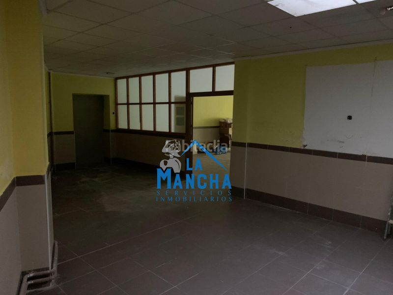 Foto fa8d5b93-a47b-487b-9c07-27d38d5416df. Local comercial a Fátima Albacete