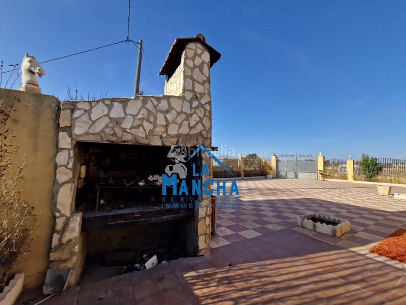 Foto 2a06ed75-6a89-47aa-a775-c7d04a7e21fe. Chalet inmobiliaria la mancha vende chalet independiente en zona carretera de jaen en Albacete