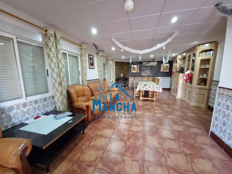 Foto 6f190cd1-6a78-4153-98b9-28870eeee84e. Chalet inmobiliaria la mancha vende chalet independiente en zona carretera de jaen en Albacete
