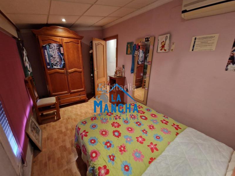 Foto 7060c20c-8449-4f91-90d5-4257eb43465e. Chalet inmobiliaria la mancha vende chalet independiente en zona carretera de jaen en Albacete