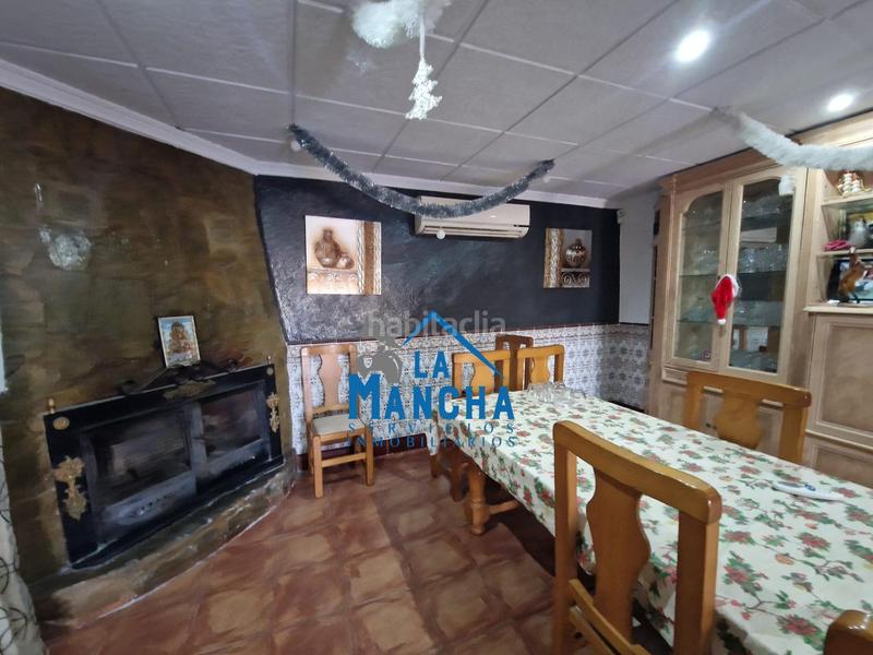 Foto 903c58e8-355e-4e0c-b1b3-e4832c64454c. Chalet inmobiliaria la mancha vende chalet independiente en zona carretera de jaen en Albacete
