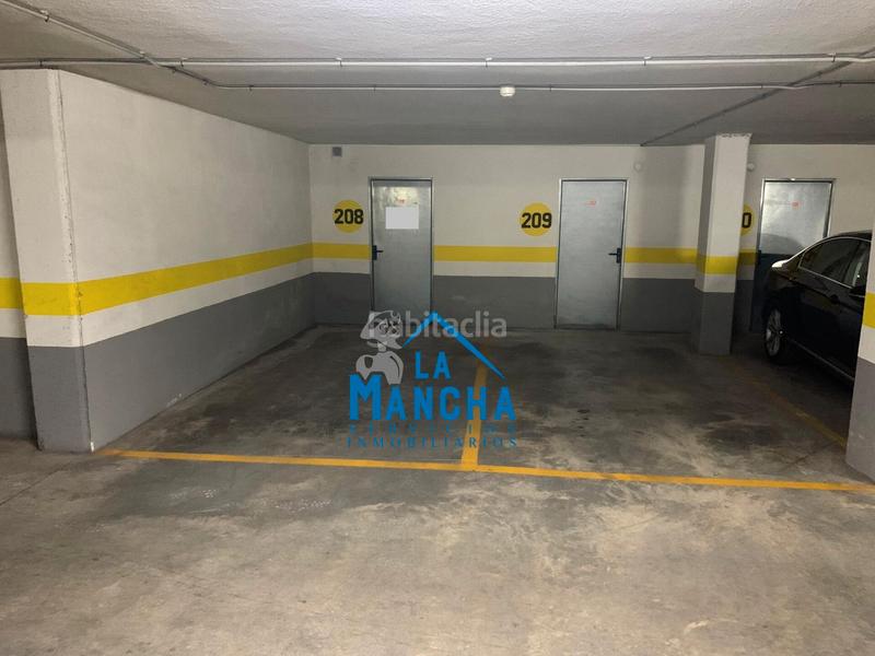 Foto 2ef3bc56-f466-47d7-a35e-3744cfcf4809. Posto auto in Imaginalia - Llanos del Águila Albacete
