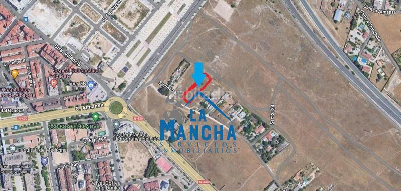 Foto c416253a-f71e-4a92-a082-77db3b443b82. Finca rústica inmobiliaria la mancha vende terreno rustico zona hospitalfacultad de medicina en Albacete
