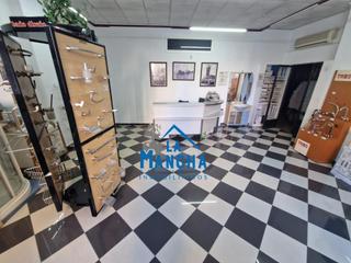 Geschäftsraum  Plaza period a andujar. Inmobiliaria la mancha vende local comercial en zona centro de a