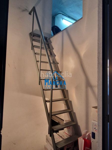 Foto 40e53f33-a485-4a77-9cff-b7f6290913a3. Local comercial a Feria Albacete