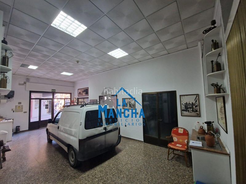 Foto 833afe84-9c34-4f88-8fa1-e3c16d5c9ccf. Local comercial a Feria Albacete