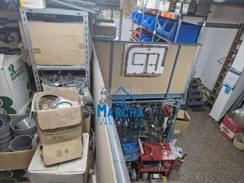 Foto a0013f55-ff84-4bd7-8420-cc54f9758b1a. Local comercial a Feria Albacete