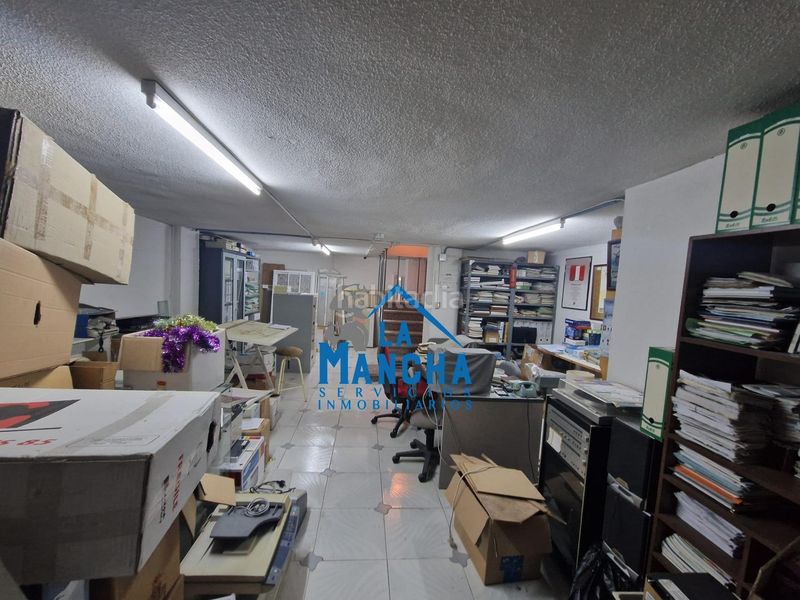 Foto f37ea857-8df8-4cb9-ac98-82dbdf03e086. Local comercial a Feria Albacete