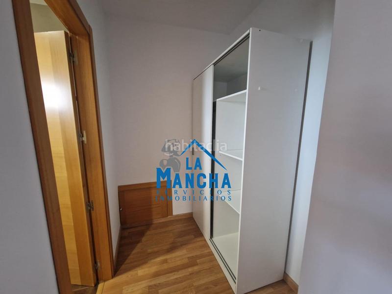 Foto 0d32f1c7-2520-4284-9cd4-e709eff35e28. Casa adossada amb calefacció aparcament a Gineta (La)