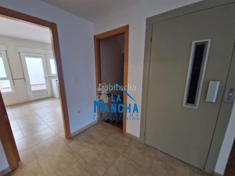 Foto 8d8ca4a6-951b-4351-b617-0b878ae2fe2c. Casa adossada amb calefacció aparcament a Gineta (La)