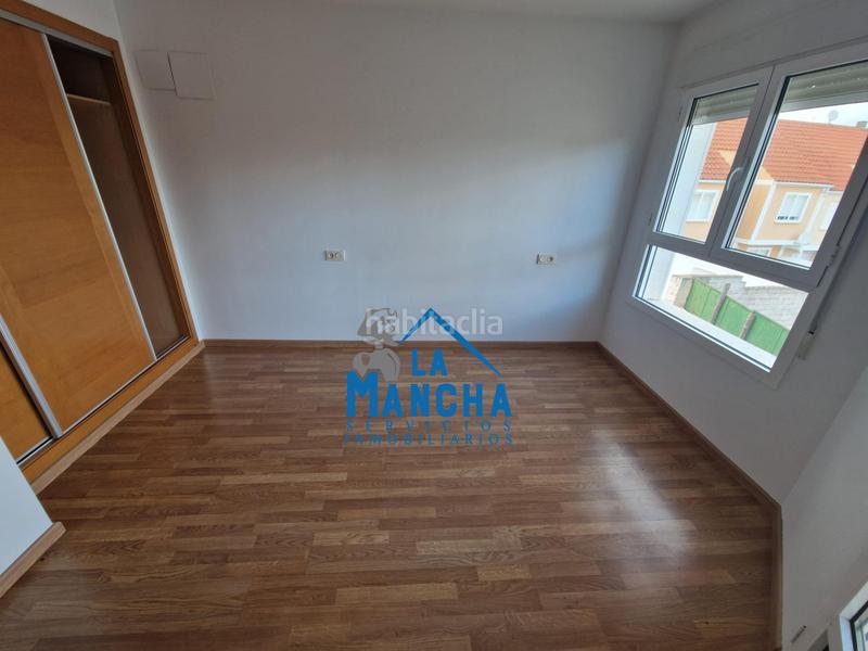 Foto a1d050ce-2dfa-431c-9fde-23338fe2f1c0. Casa adossada amb calefacció aparcament a Gineta (La)