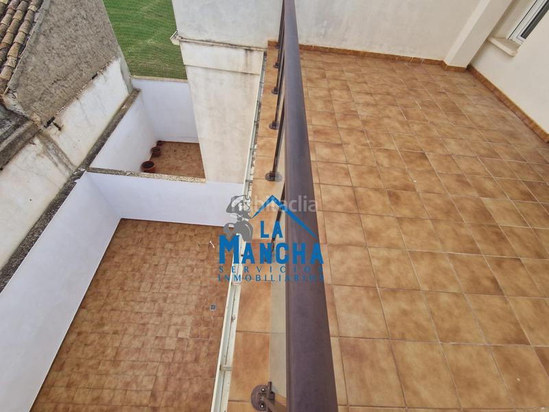 Foto b8c7c747-0301-435d-bde5-6bd73e0bfcf0. Casa adossada amb calefacció aparcament a Gineta (La)