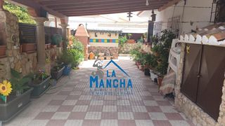 Xalet  Paseo circunvalacion. Inmobiliaria la mancha vende chalet en zona fatimacircunvalacion