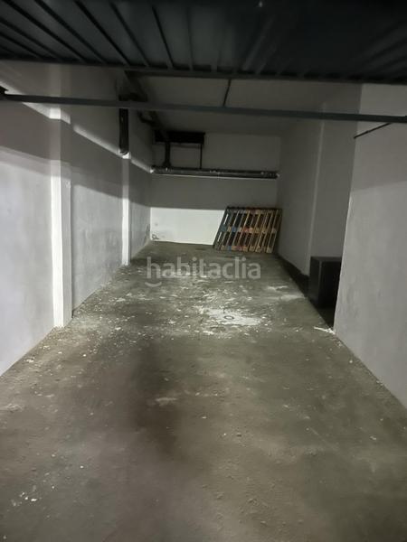 Foto efc94aaa-5a16-4b32-b993-1f9327b59fff. Parking voiture dans Playa de las Américas Arona