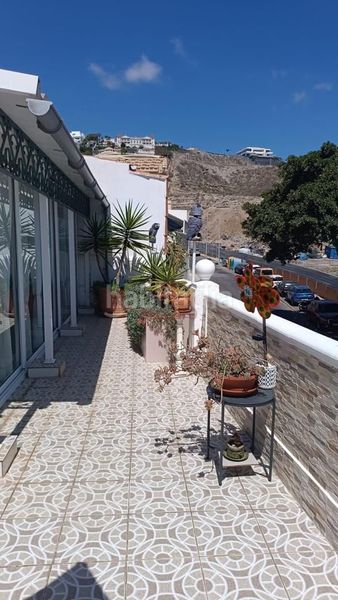 Foto 3fbf7c9c-a60a-48e8-b701-355f44559061. Casa amb aparcament a San Eugenio Alto Adeje