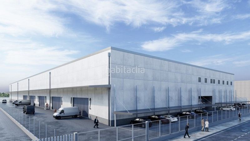 Foto e15c4921-52b5-4428-a74c-0e4b4ca9d52f. Rent industrial building in calle eratóstenes 9 in Getafe