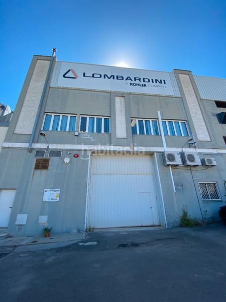 Foto 8f308931-ad5c-4afe-b438-ed30cf45dffa. Bâtiment à usage industriel dans carrer parís 1 dans Rubí