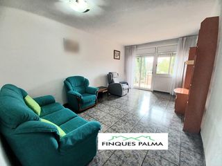 Piso en Abrera. Piso con 3 habitaciones con ascensor y aire acondicionado