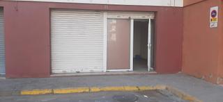 Business premise in Plaça les Oliveres 27