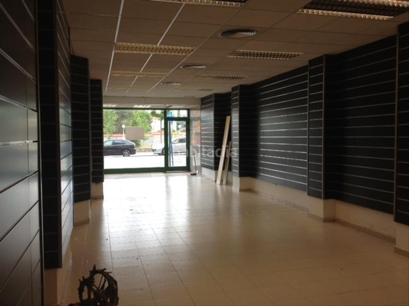 Foto e7a62e1a-9462-4f27-96ab-bda3e771acaf. Affitto locale commerciale in avinguda del doctor pasteur 4 in Igualada