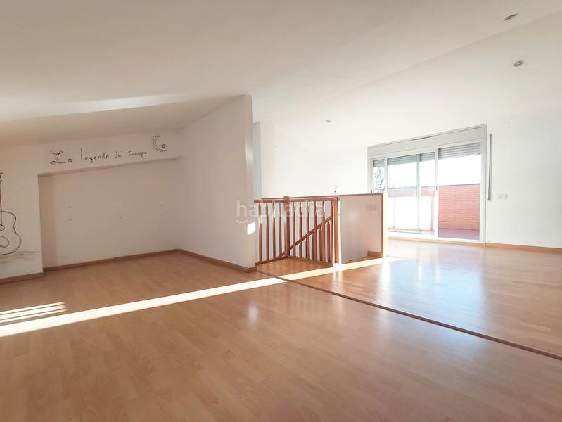 Foto 5eee9377-71fa-44f3-9f6c-87f2690f38ec. Casa adosada en plena naturaleza en Abrera