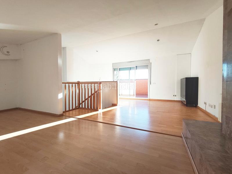 Foto 8c29c713-0288-4cbc-9300-b96a67ca314d. Casa adosada en plena naturaleza en Abrera