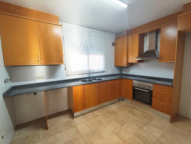 Foto c739387d-7e34-48cd-8d81-ef86deac06f5. Casa adosada en plena naturaleza en Abrera