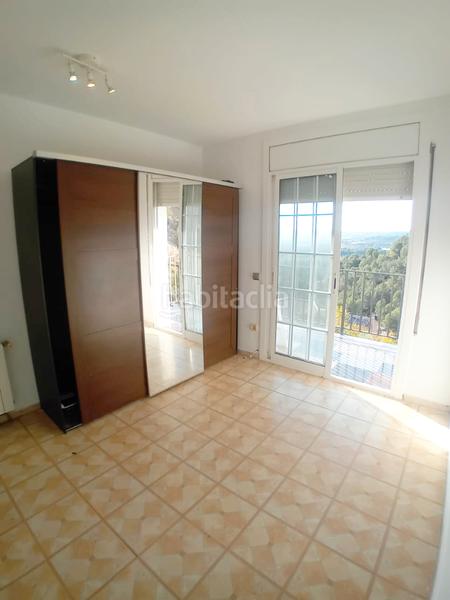 Foto 01fe95e2-15ba-4c02-9f9c-f1c6c05864a2. Chalet 4 vientos en can villalba en Abrera