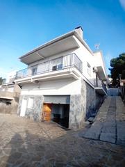 Xalet a Abrera. 4 vientos en can villalba